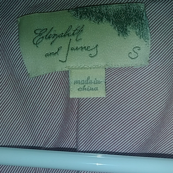 Button down shirt. S - Picture 7 of 7